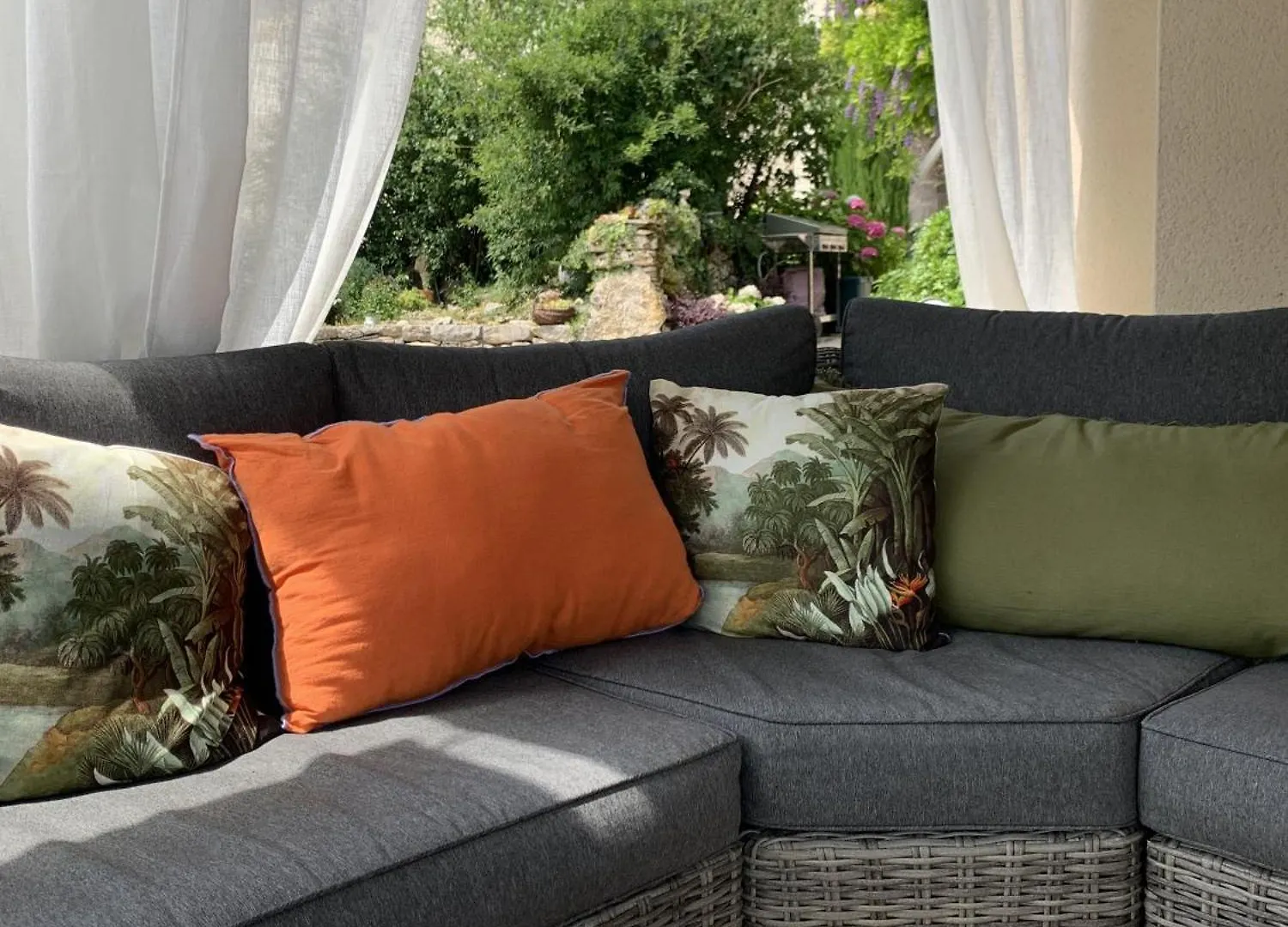 Le Couvent Bed and Breakfast Saint-Jean-de-Laur Frankrijk