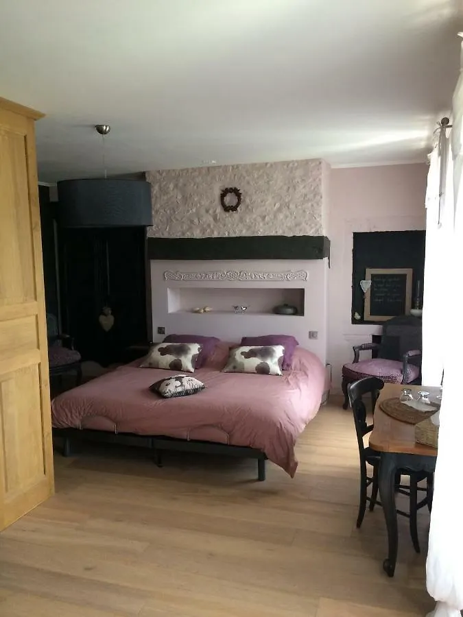 Le Couvent Bed and Breakfast Saint-Jean-de-Laur 5*,