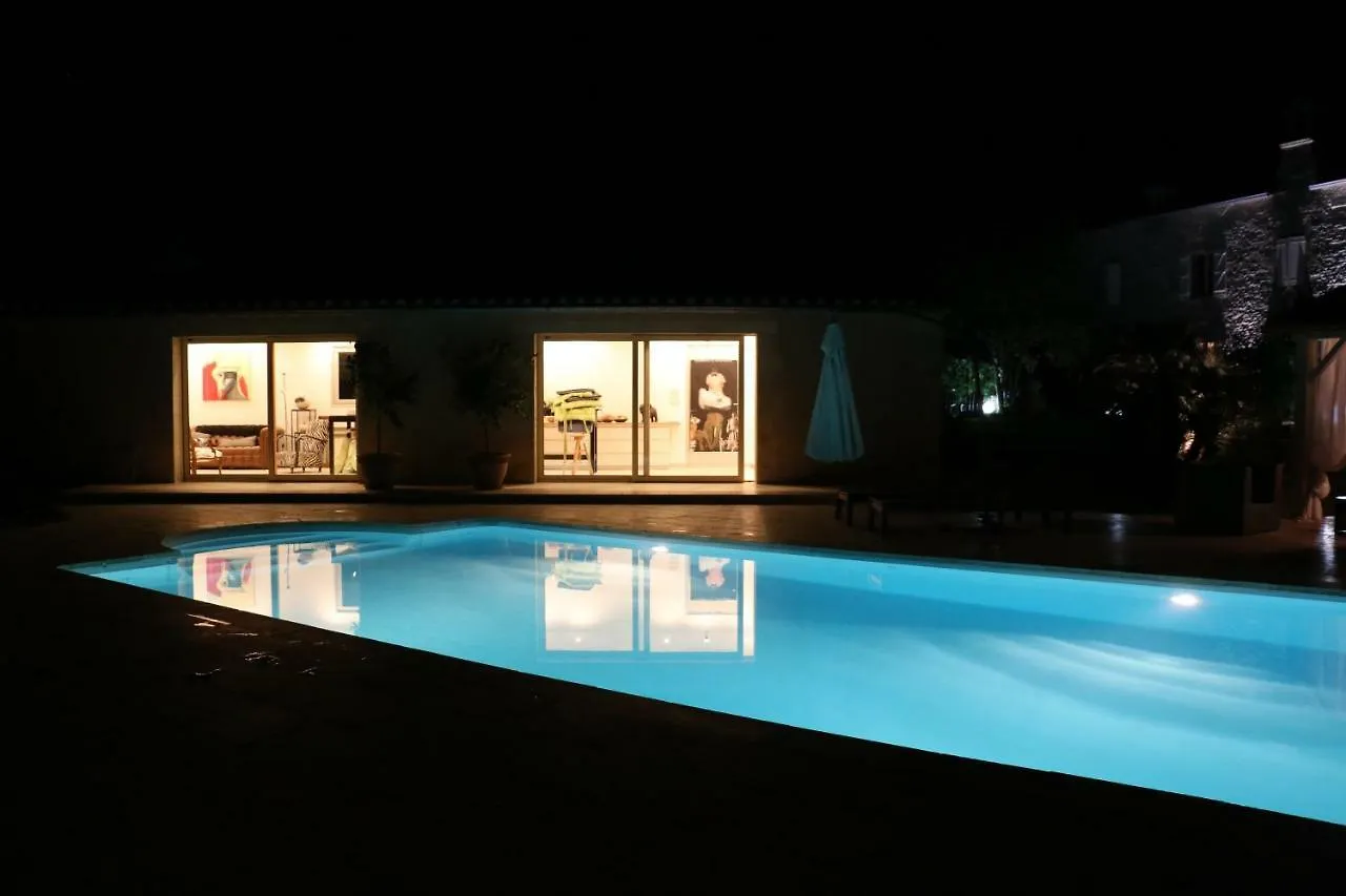 Le Couvent Bed & Breakfast Saint-Jean-de-Laur France